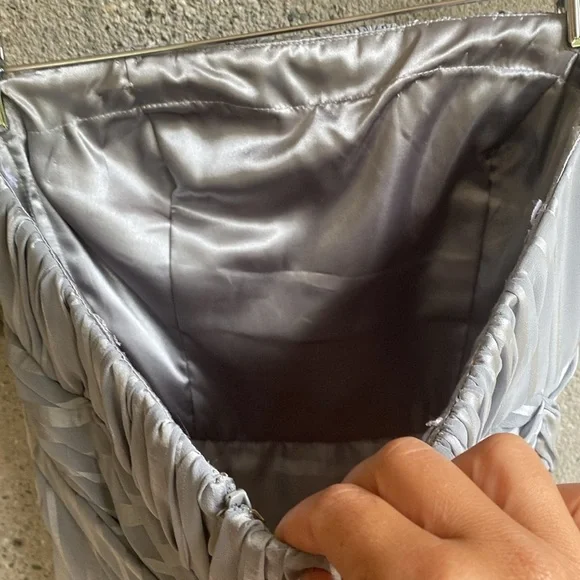 Gown Silver Striped - Picture 6 of 8